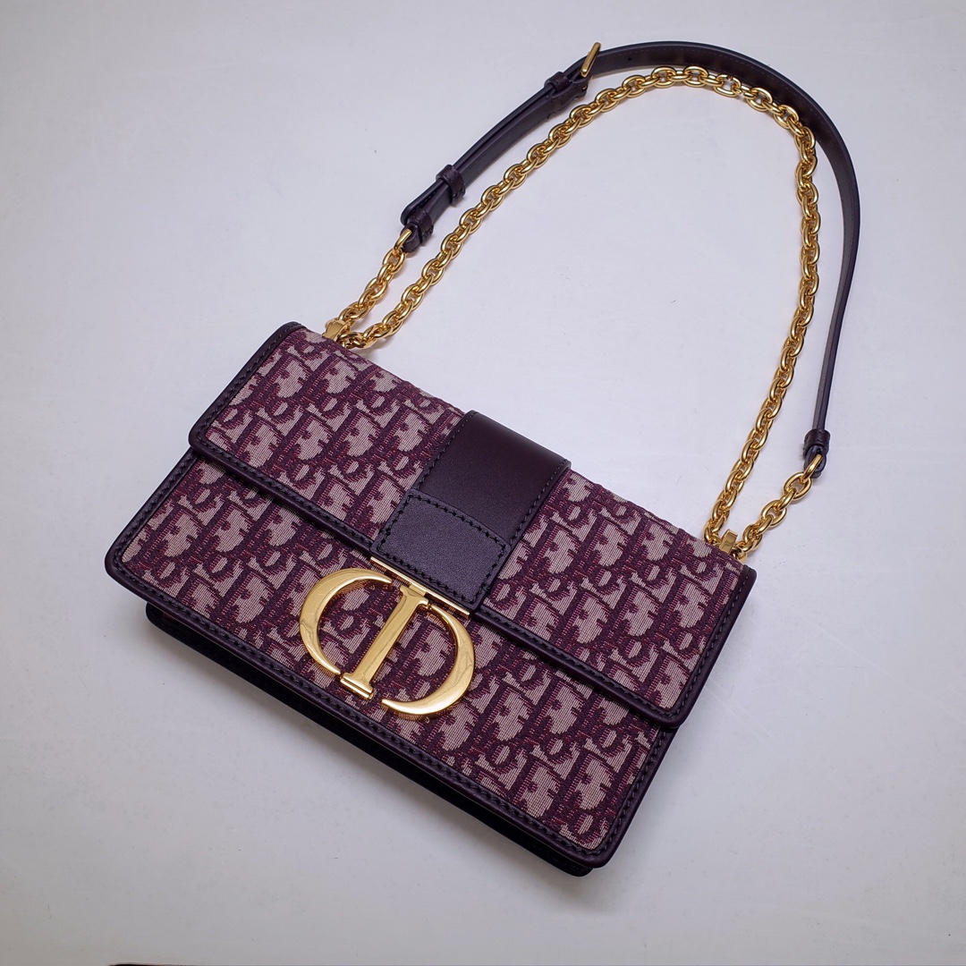 30 Montaigne Chain Bag Red Dior Oblique Jacquard